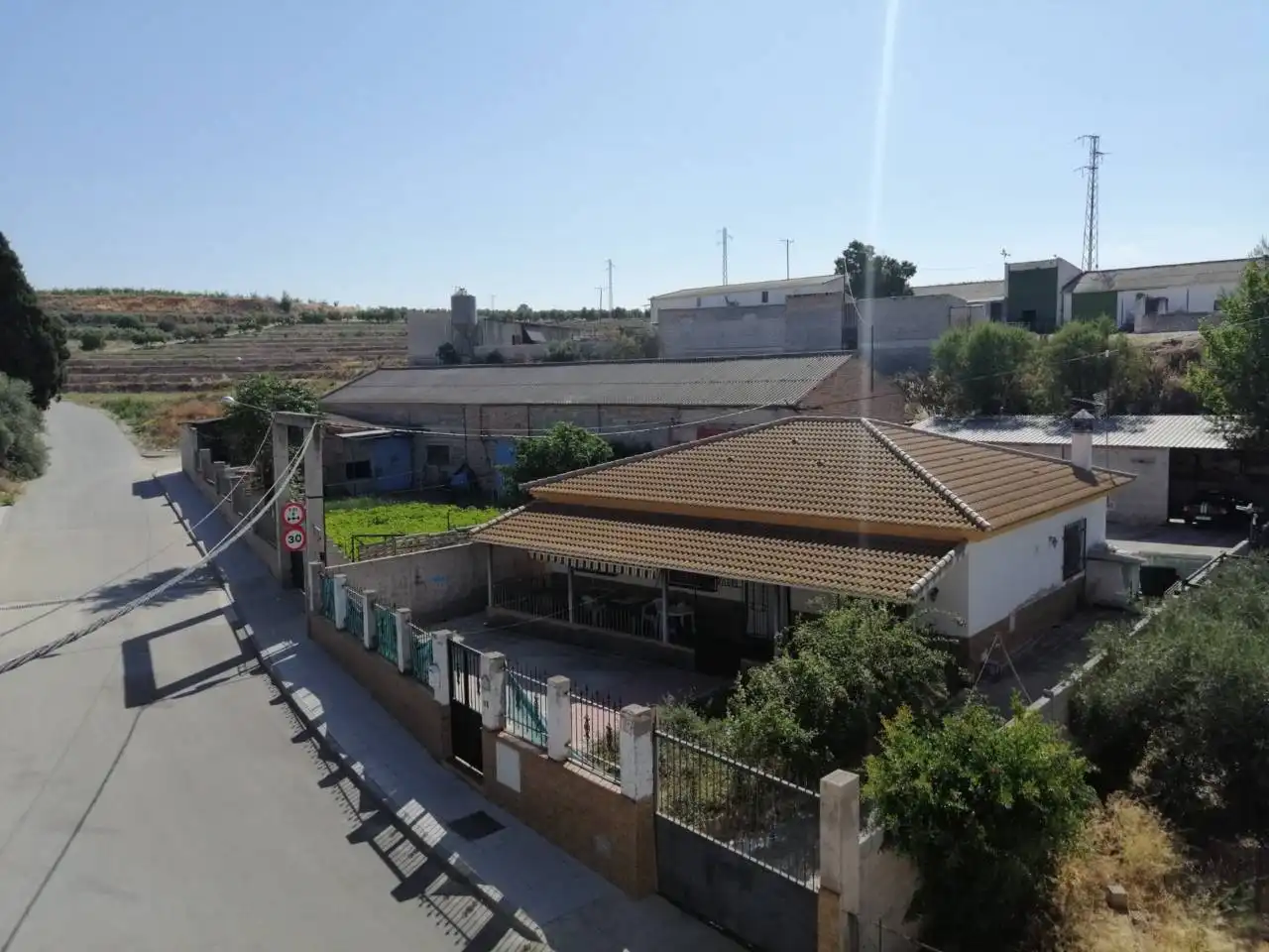 Exterior view of Flat for sale in Villanueva Mesía  with Storage room