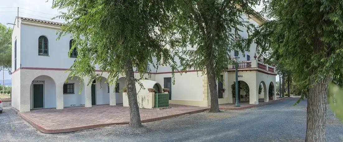 Vista exterior de Finca rústica en venta en Reus con Terraza, Piscina y Amueblado