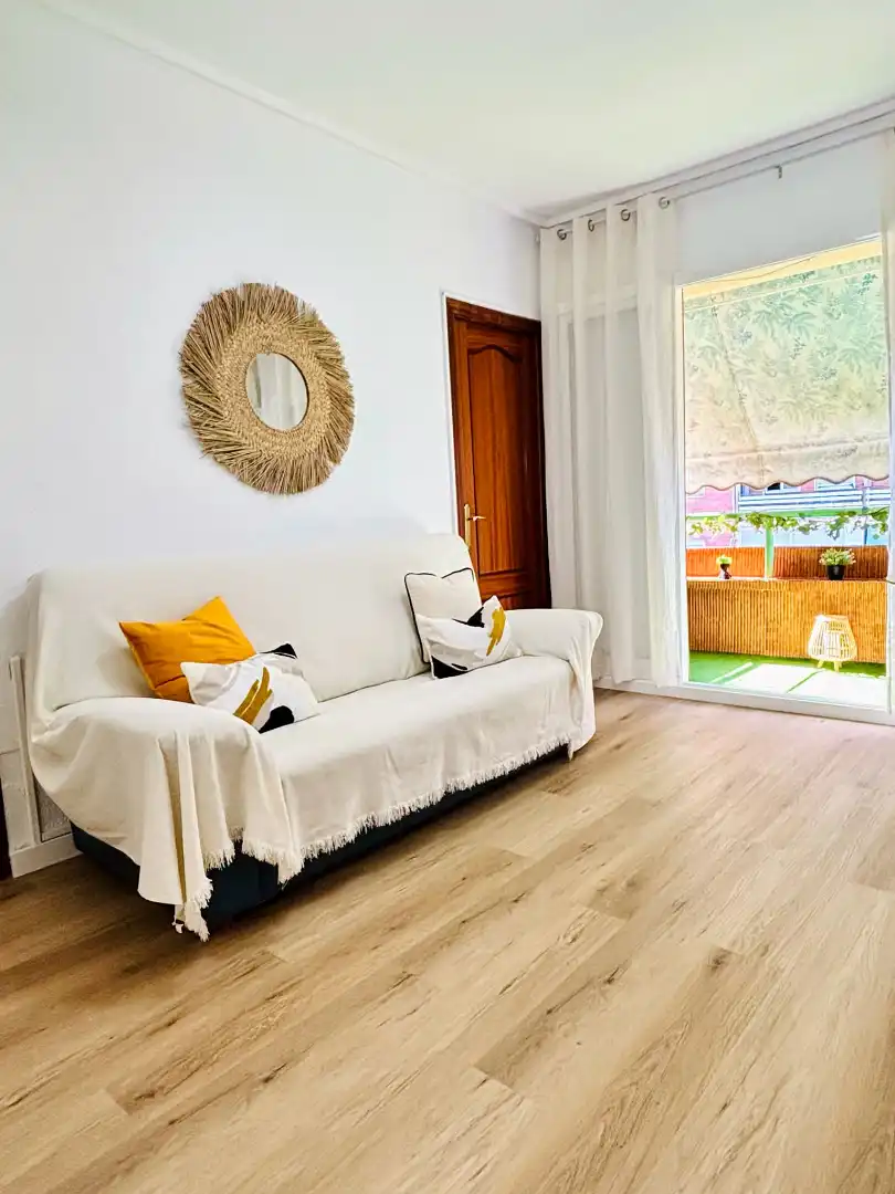 Living room of Flat for rent in Alicante / Alacant  with Air Conditioner, Furnished and Oven