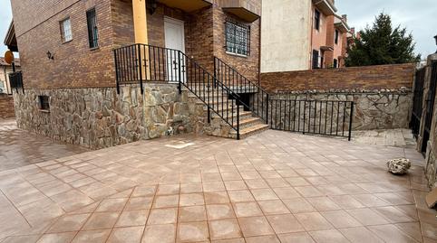 Foto 2 de Casa adosada en venda a Avenida de D Mariana de Austria, S/n, Covadonga - Los Manzanos, Navalcarnero