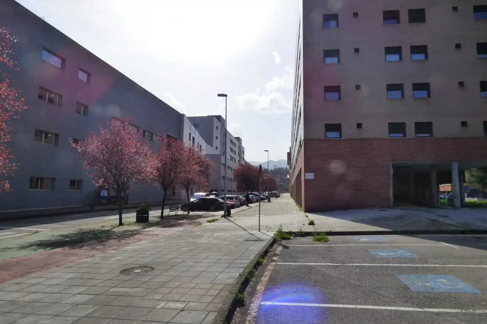 Vista exterior de Local de alquiler en Mieres (Asturias)