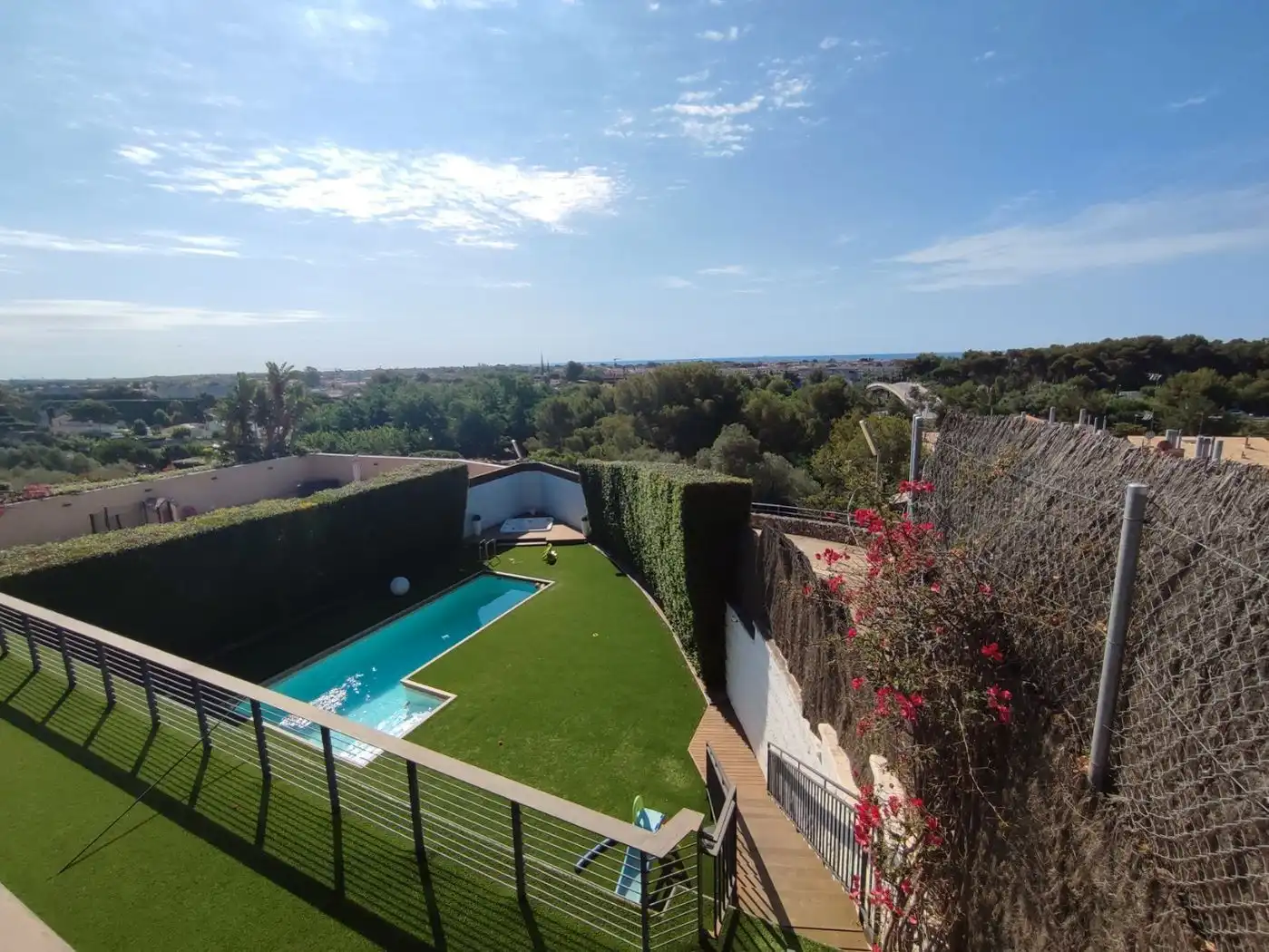 Garden of Houses for sale in Castelldefels  with Air Conditioner, Heating and Private garden