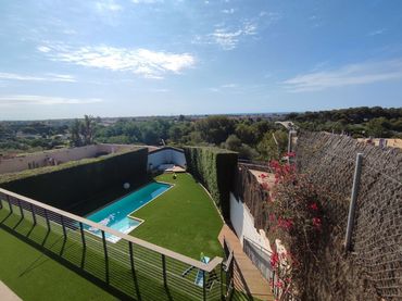 Casa con piscina en venta en Montmar