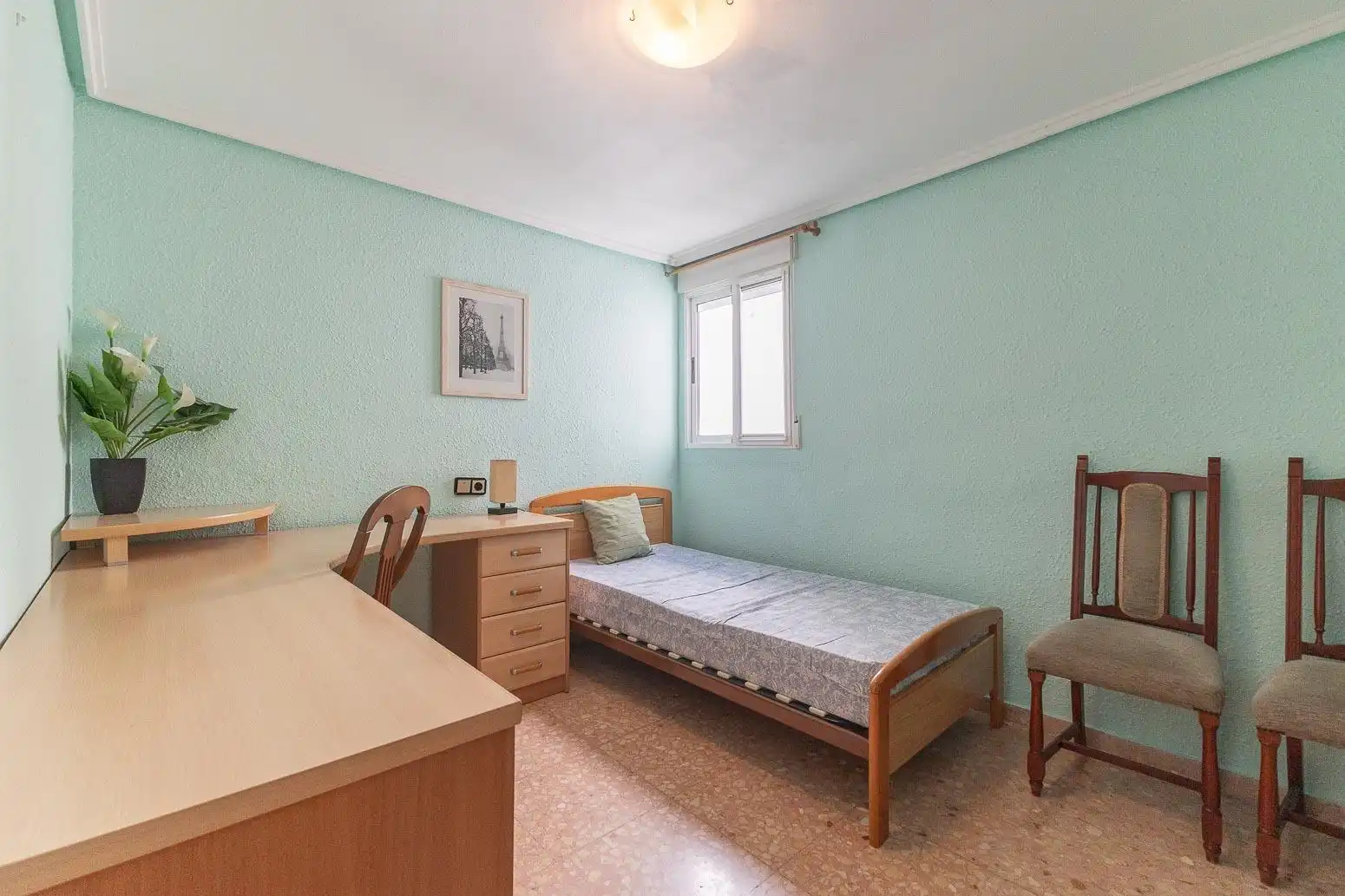 Habitación de Piso en venta en Valencia con Aire acondicionado, Amueblado y Balcón