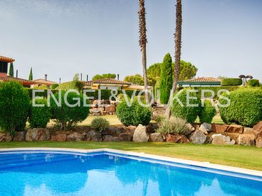 Casa con piscina in vendita a Plaça Til.lers