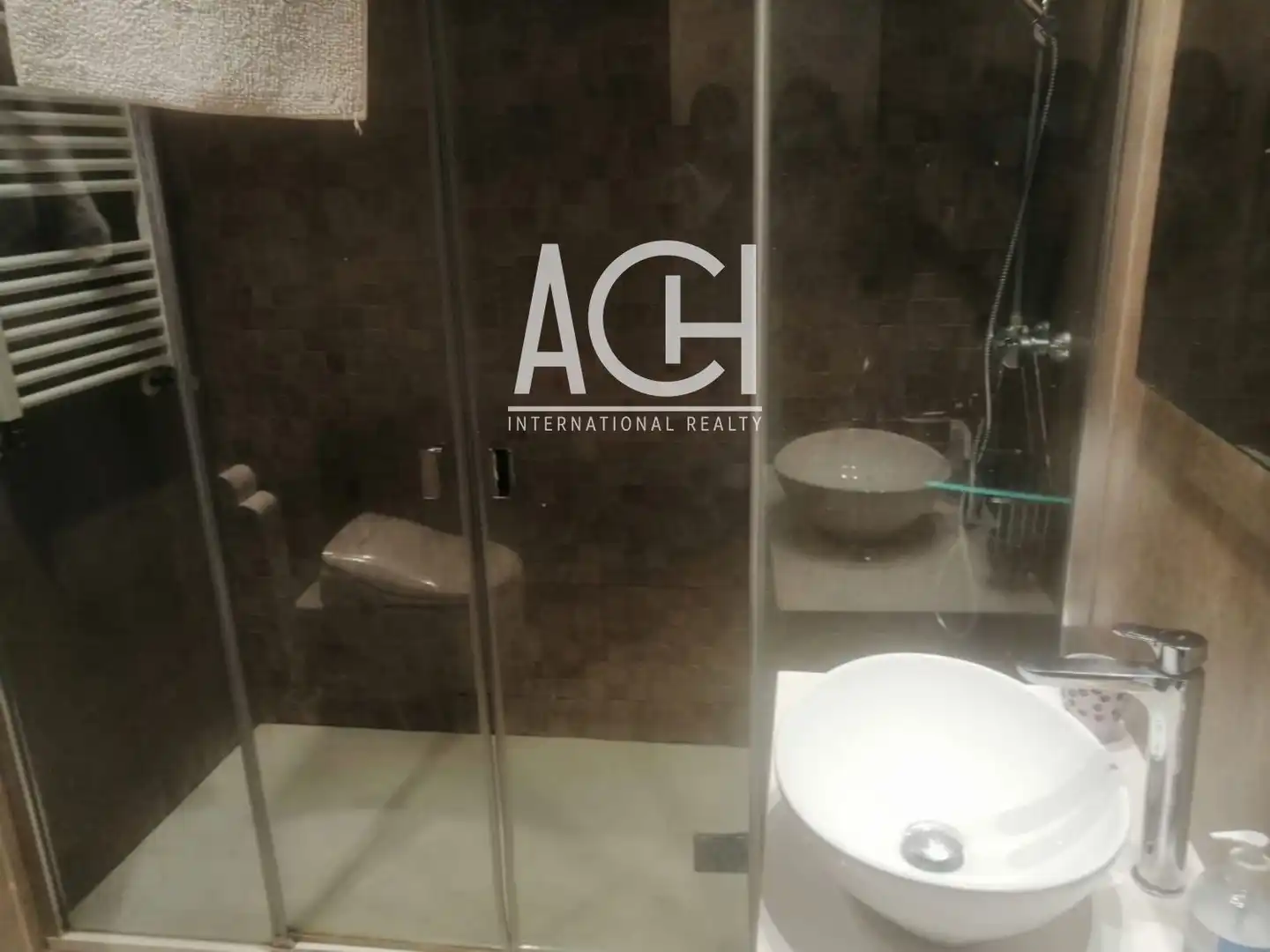 Flat for rent in CALLE JULIO URQUIJO, San Pedro de Deusto - La Ribera