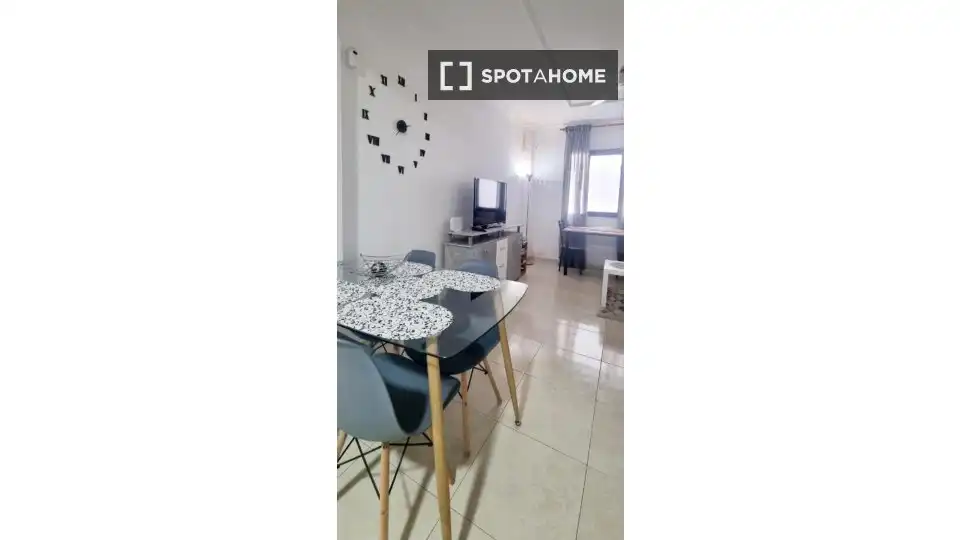 Room in Alcalá