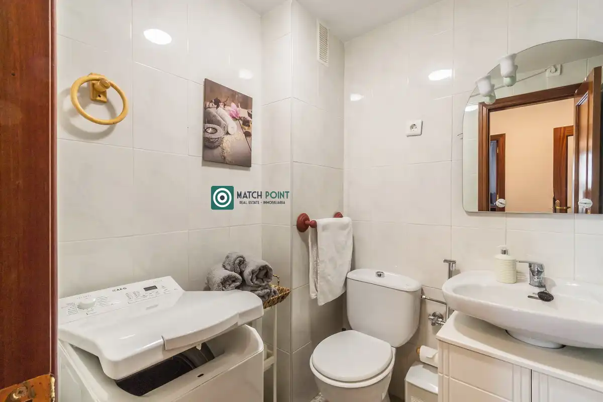Bathroom of Flat for sale in Almuñécar