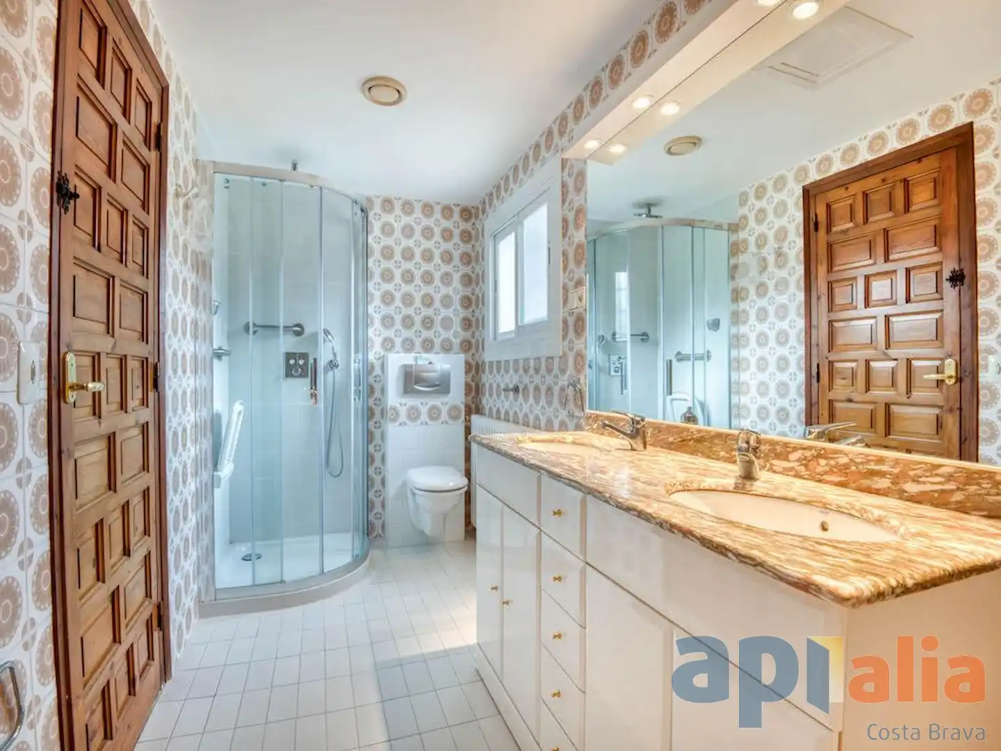 Chalet con terraza en venta en Carrer de la Mare de Deu de Montserrat, imagen 14