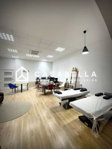 Local comercial en Venta en Barrio de Campanar