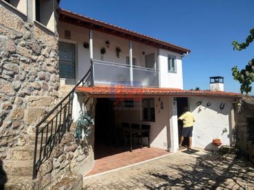 Maison avec balcon à vendre à Taboadela