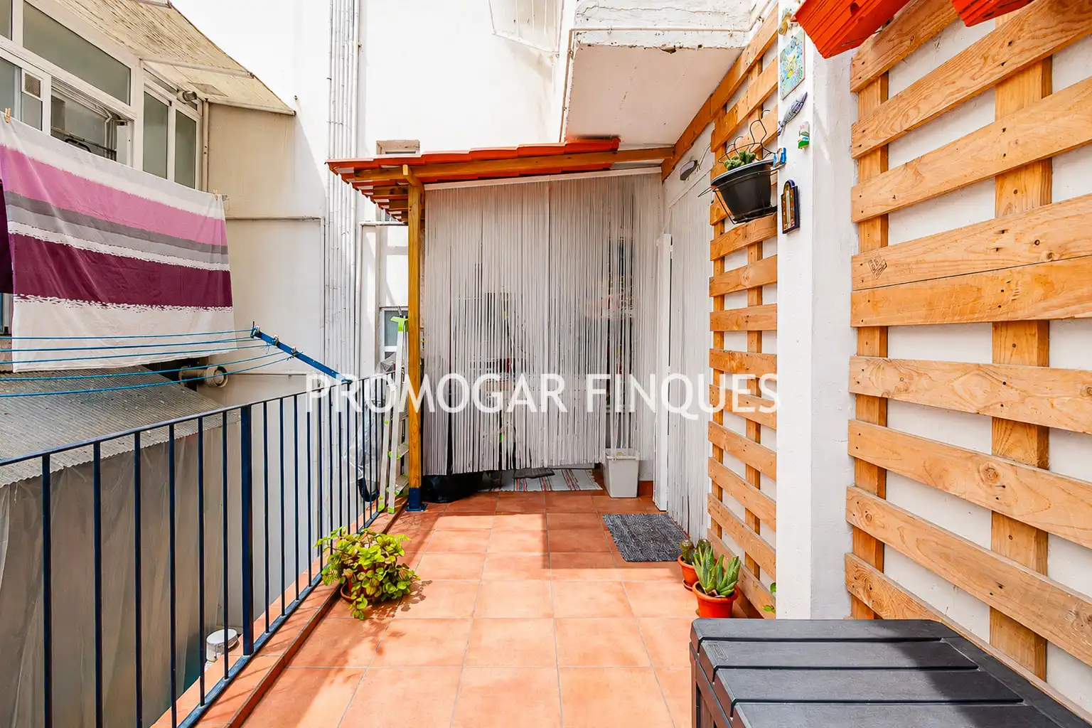 Terrace of Flat for sale in Ripollet  with Parquet flooring, Terrace and Oven
