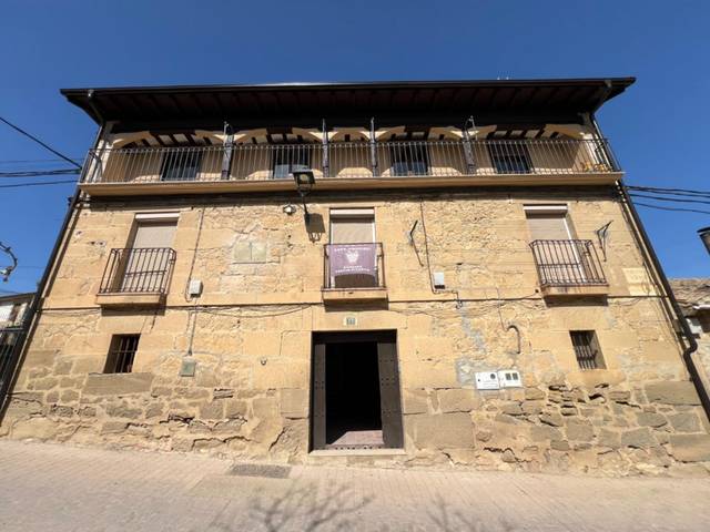 Piso en Venta en Calle Marques De Estella en Navaridas