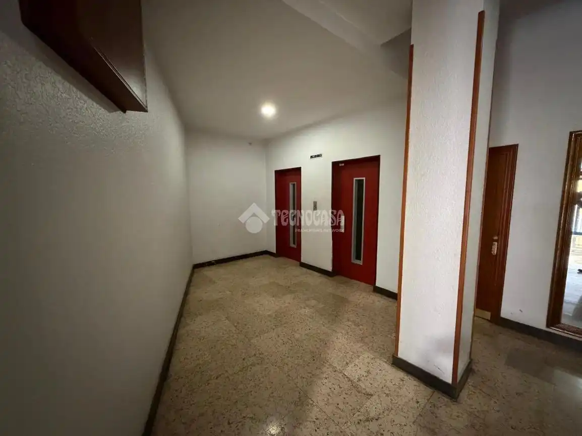 Piso en venta en Zaragoza con Calefacción, Parquet y Terraza
