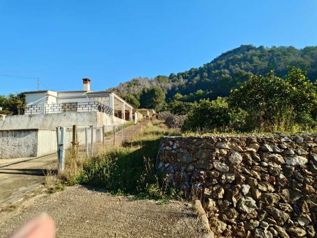 Casa-chalet en Alquiler en Urbanizaciones