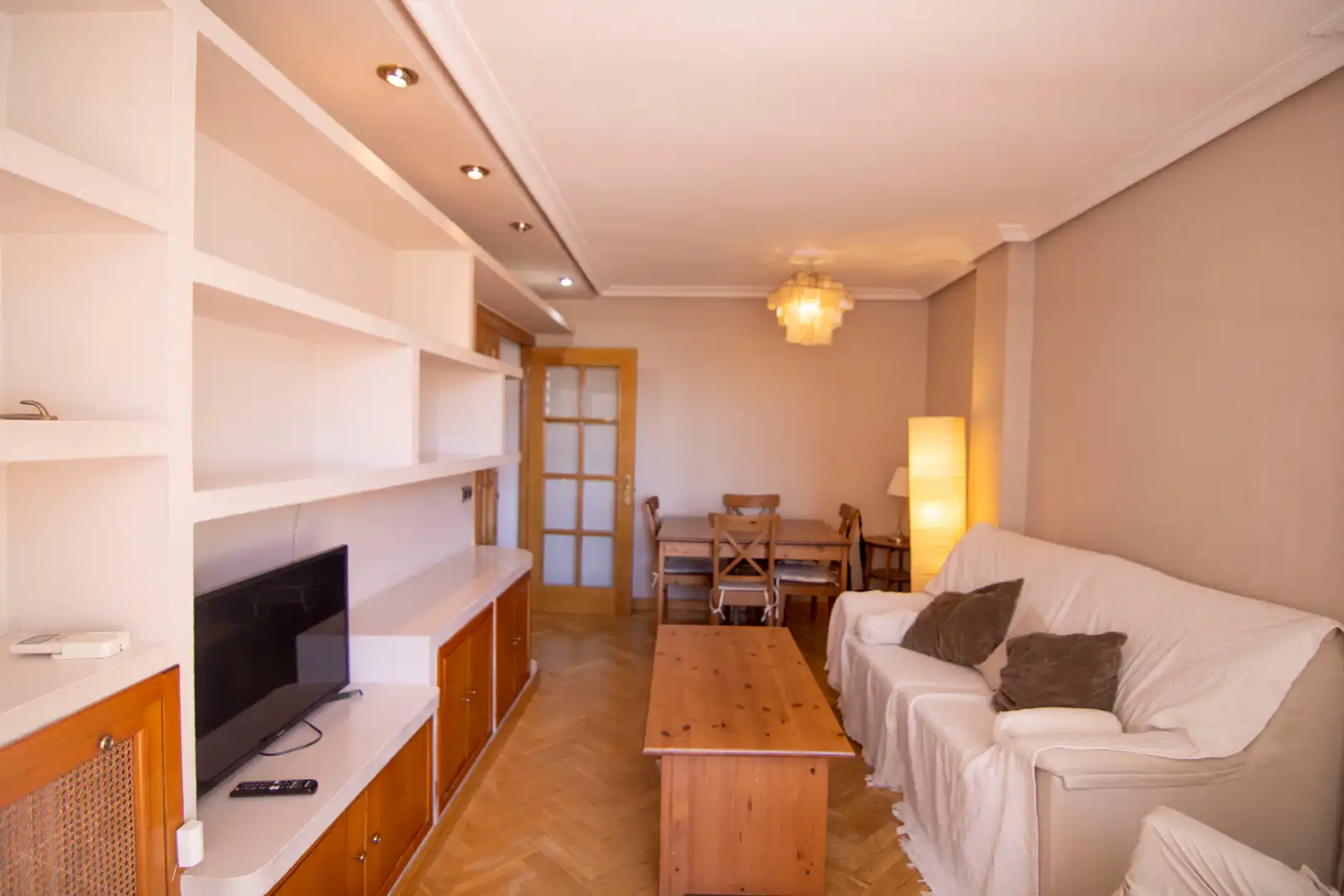 Wohnzimmer von Wohnung zum Verkauf in Madrid mit Klimaanlage, Heizung und Terrasse