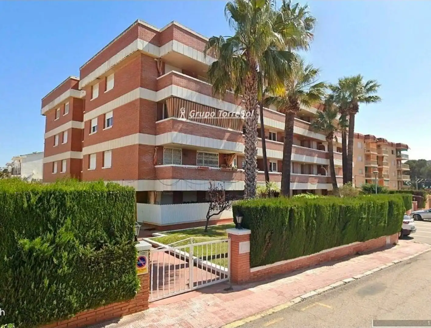 Vista exterior de Piso en venta en El Vendrell con Aire acondicionado, Calefacción y Terraza