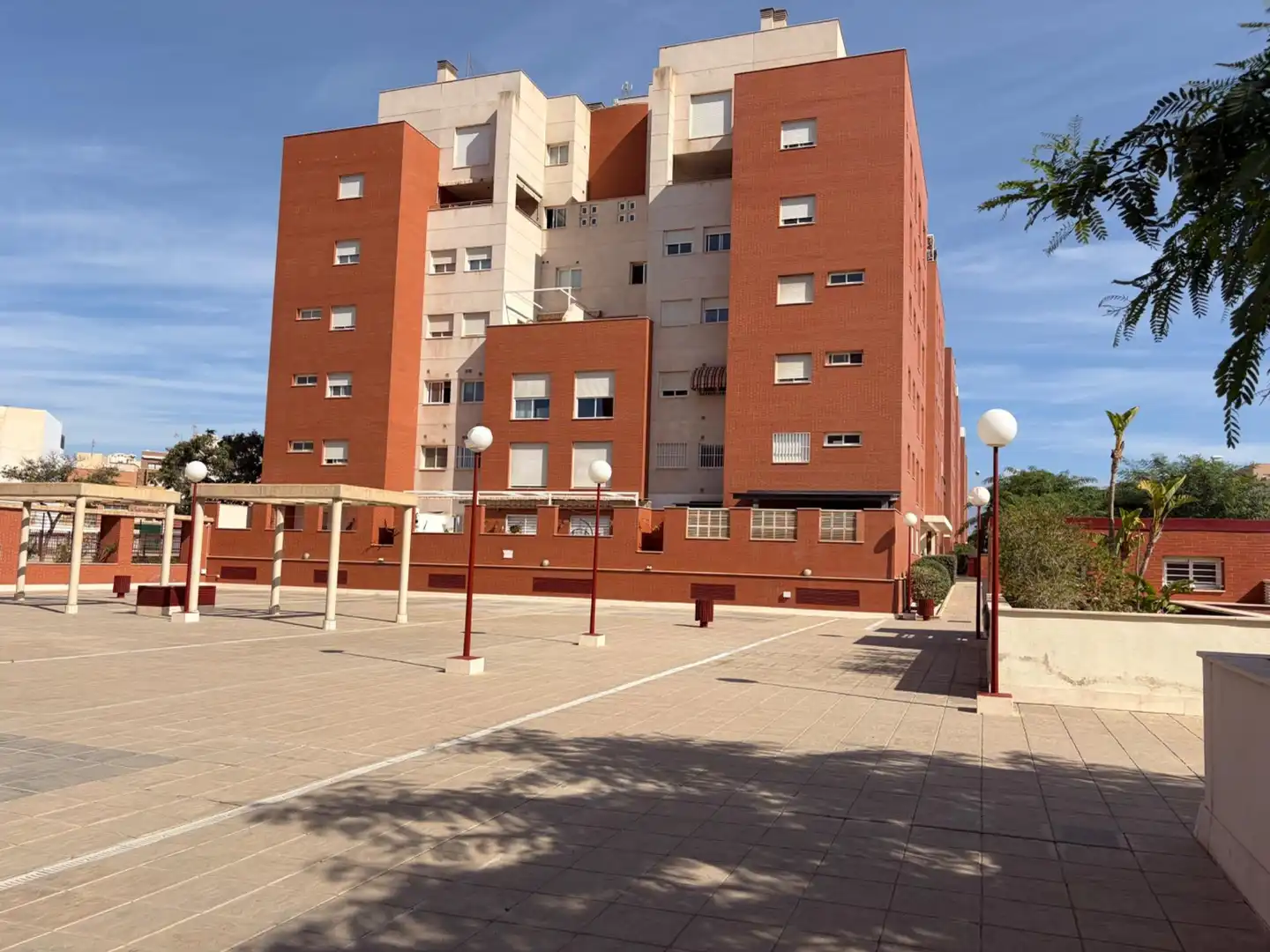 Vista exterior de Pis en venda en El Ingenio