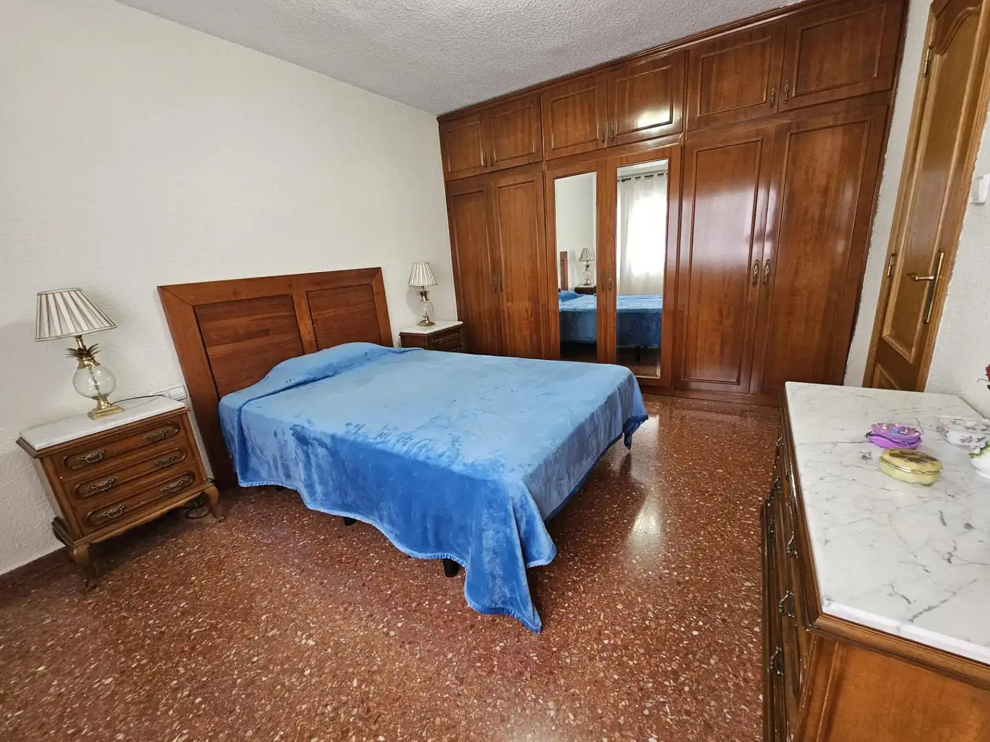 Bedroom of Flat for sale in Valencia  with Air Conditioner, Furnished and Balcony