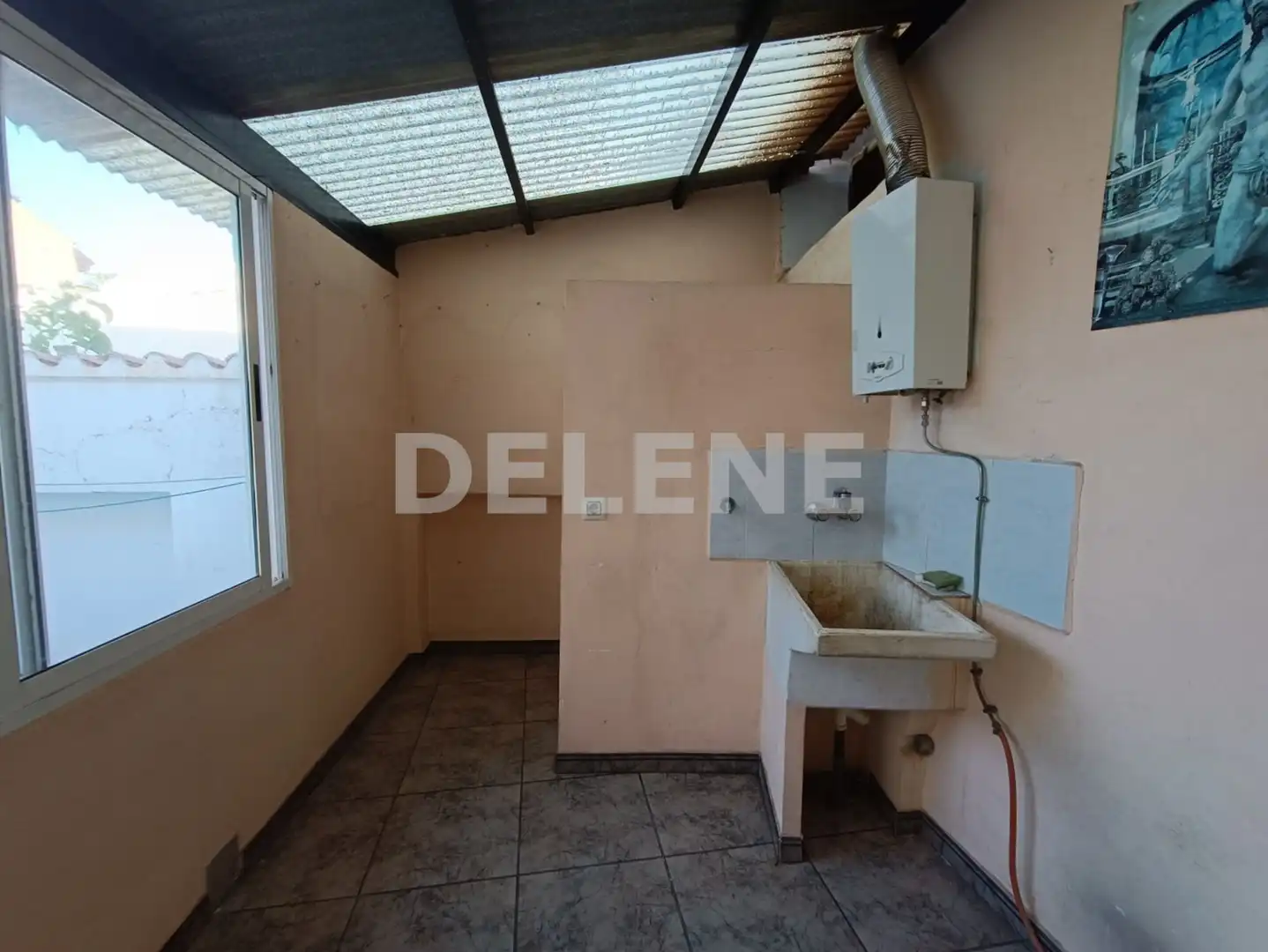 Casa aparellada amb terrassa en venda a Hellín, imagen 13