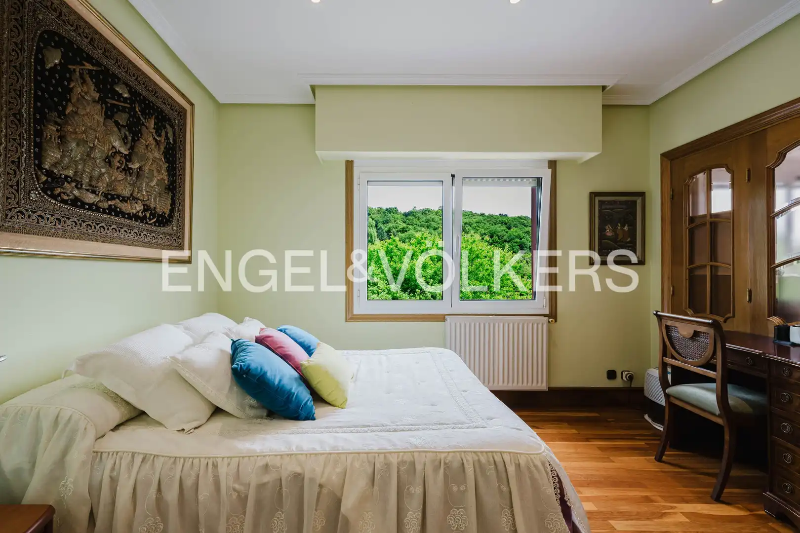 Bedroom of Houses for sale in Donostia - San Sebastián   with Air Conditioner, Heating and Private garden