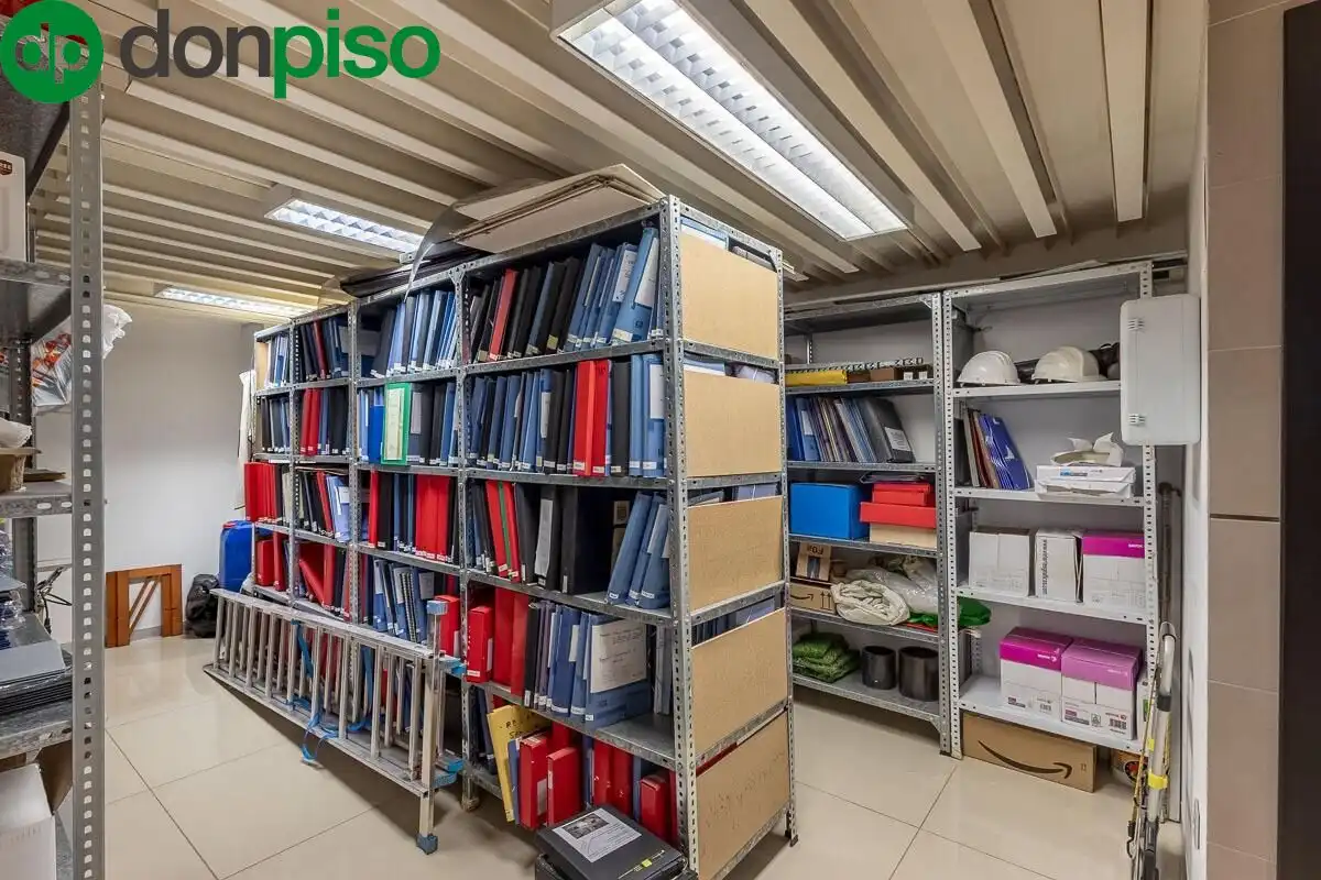 Business premises for sale in Calle CURRO CUCHARES, imagen 13