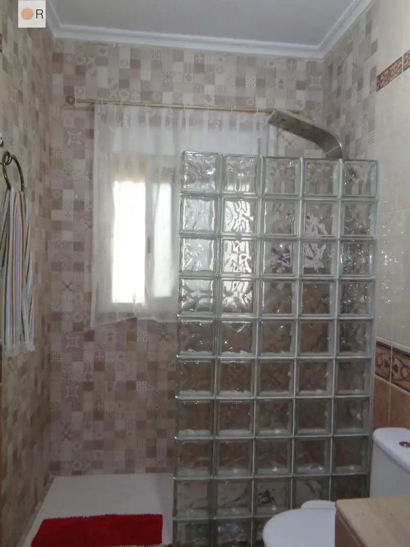 Baño de Casa o chalet en venta en Córdoba con Aire acondicionado, Jardín privado y Trastero