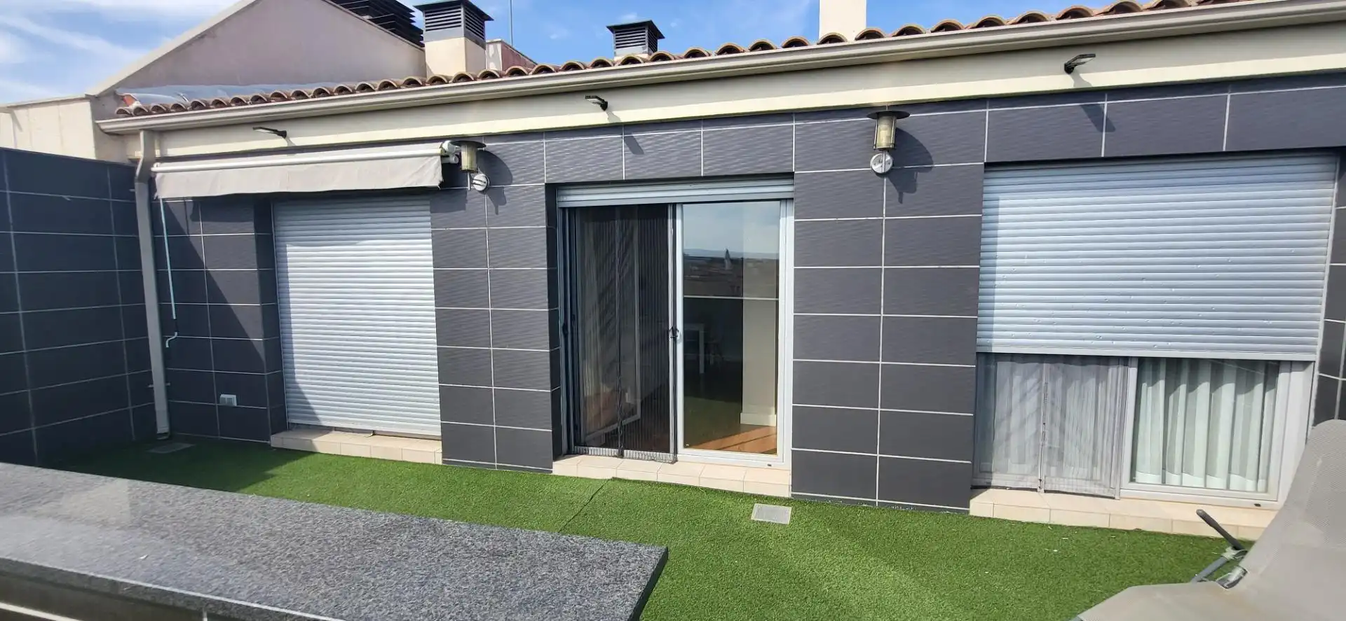 Attic for rent in Feria