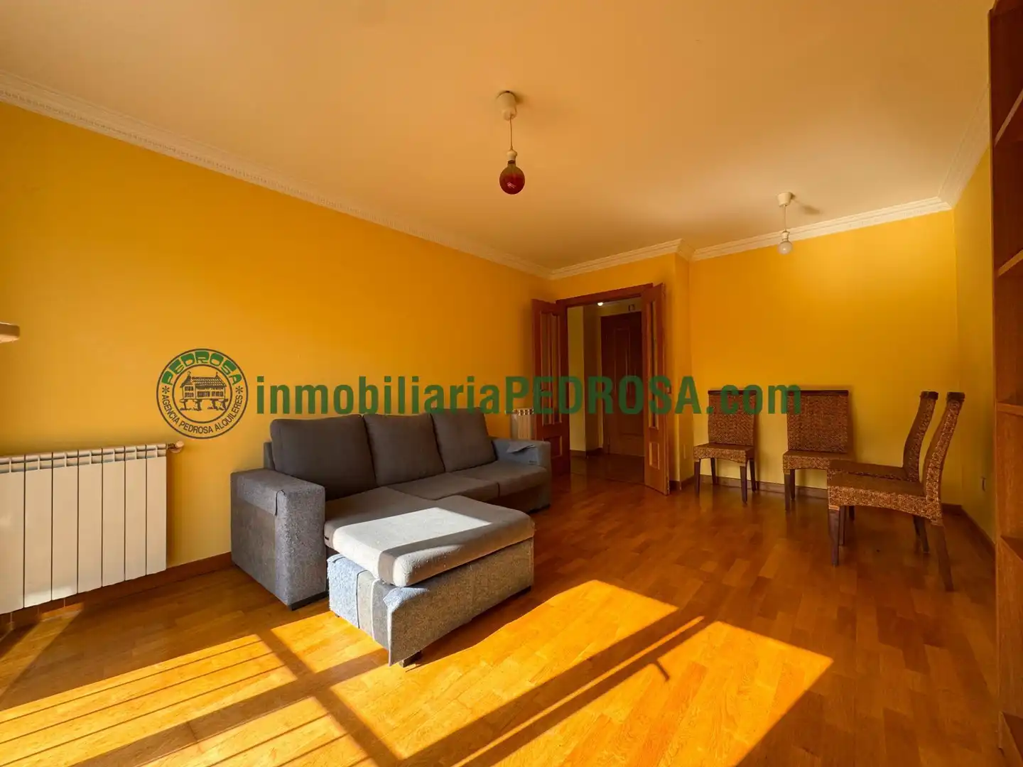 Sala de estar de Apartamento en venta en San Salvador - Caeira