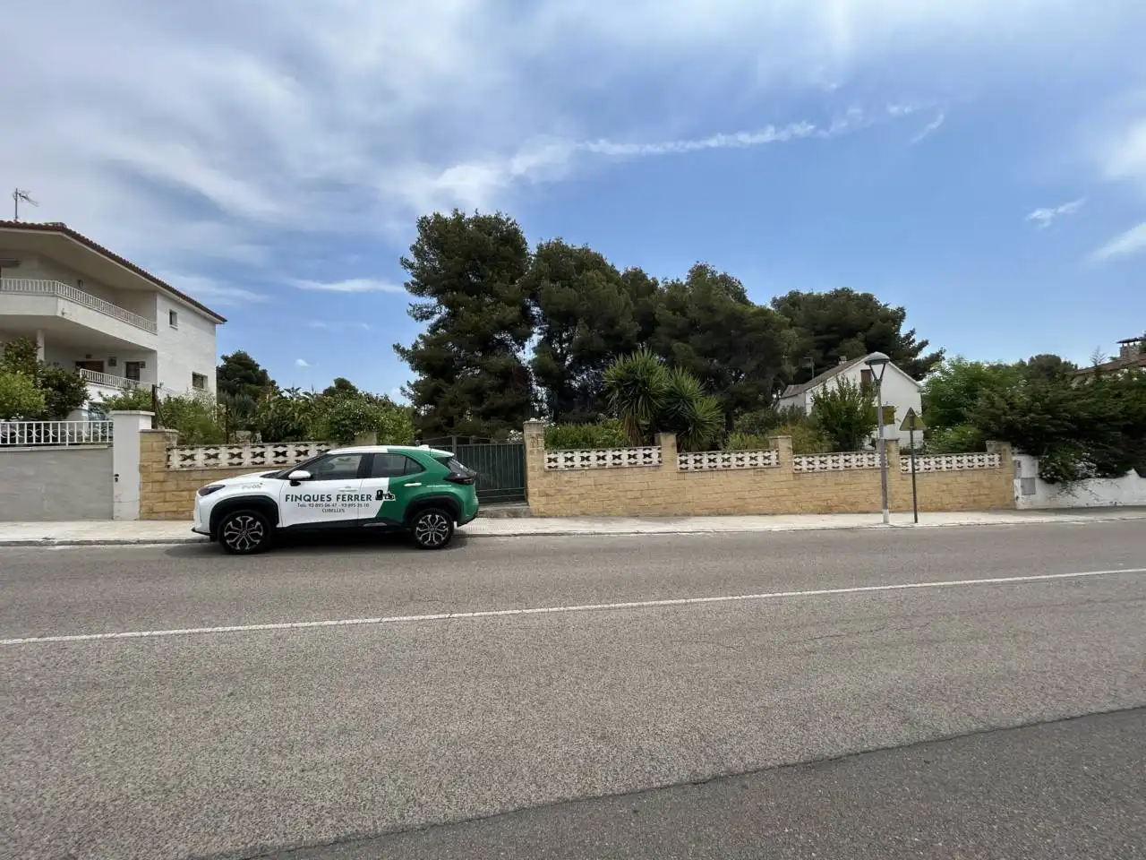 Rural land for sale in Calle Via lctea 34