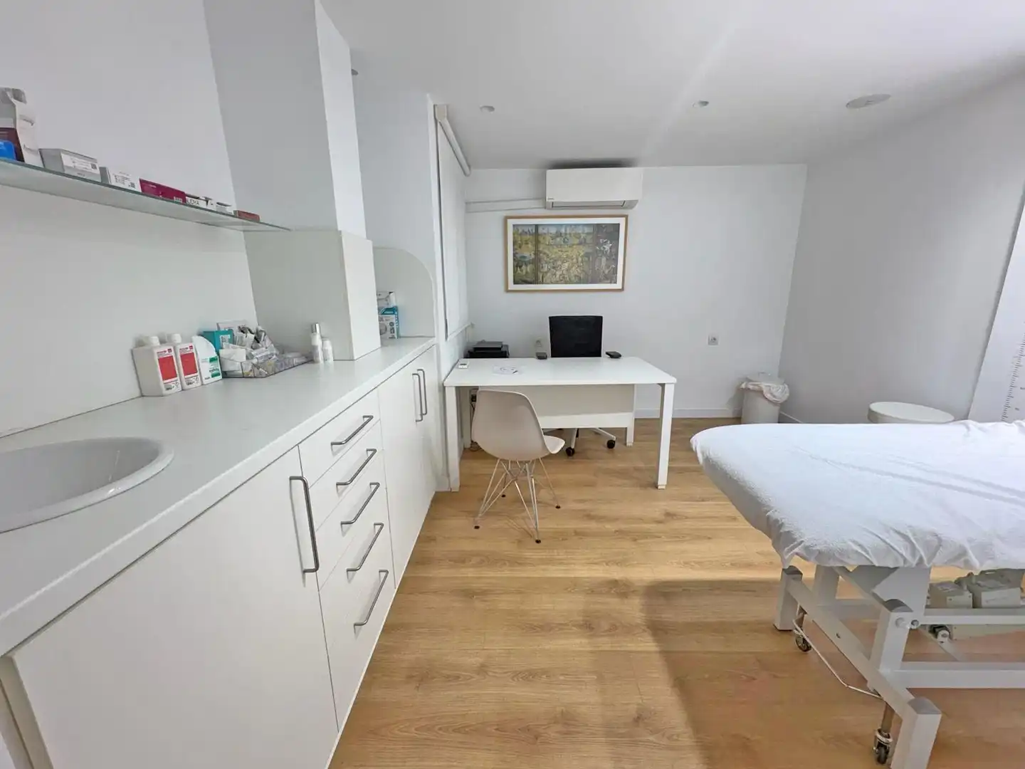 Schlafzimmer von Geschaftsraum zur Miete in Alicante / Alacant mit Klimaanlage, Terrasse und Möbliert