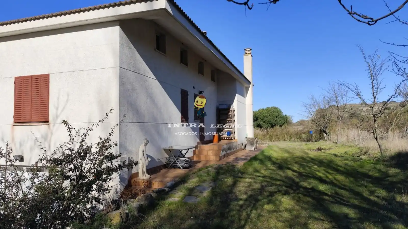 Außenansicht von Haus oder Chalet zum Verkauf in Valverdón mit Heizung, Schwimmbad und Möbliert