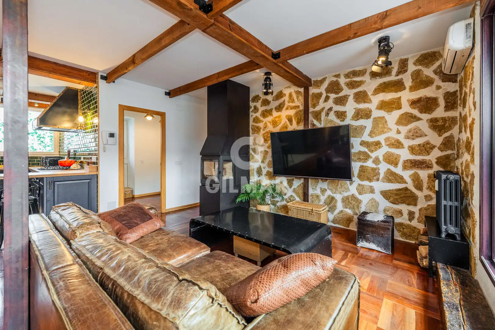 Sala de estar de Ático en venta en Madrid con Calefacción, Piscina y Balcón
