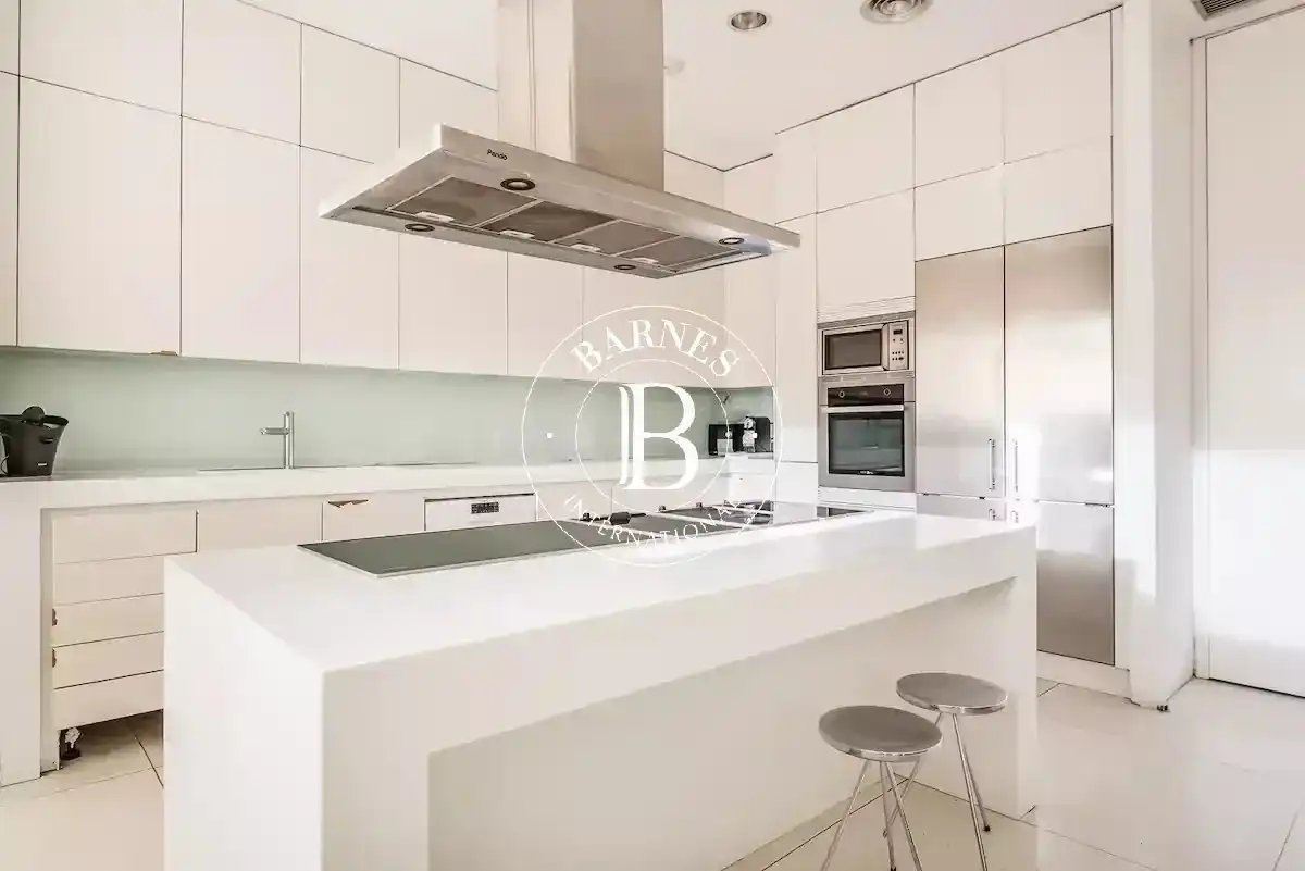 Cocina de Casa o chalet de alquiler en Pozuelo de Alarcón con Aire acondicionado, Calefacción y Jardín privado