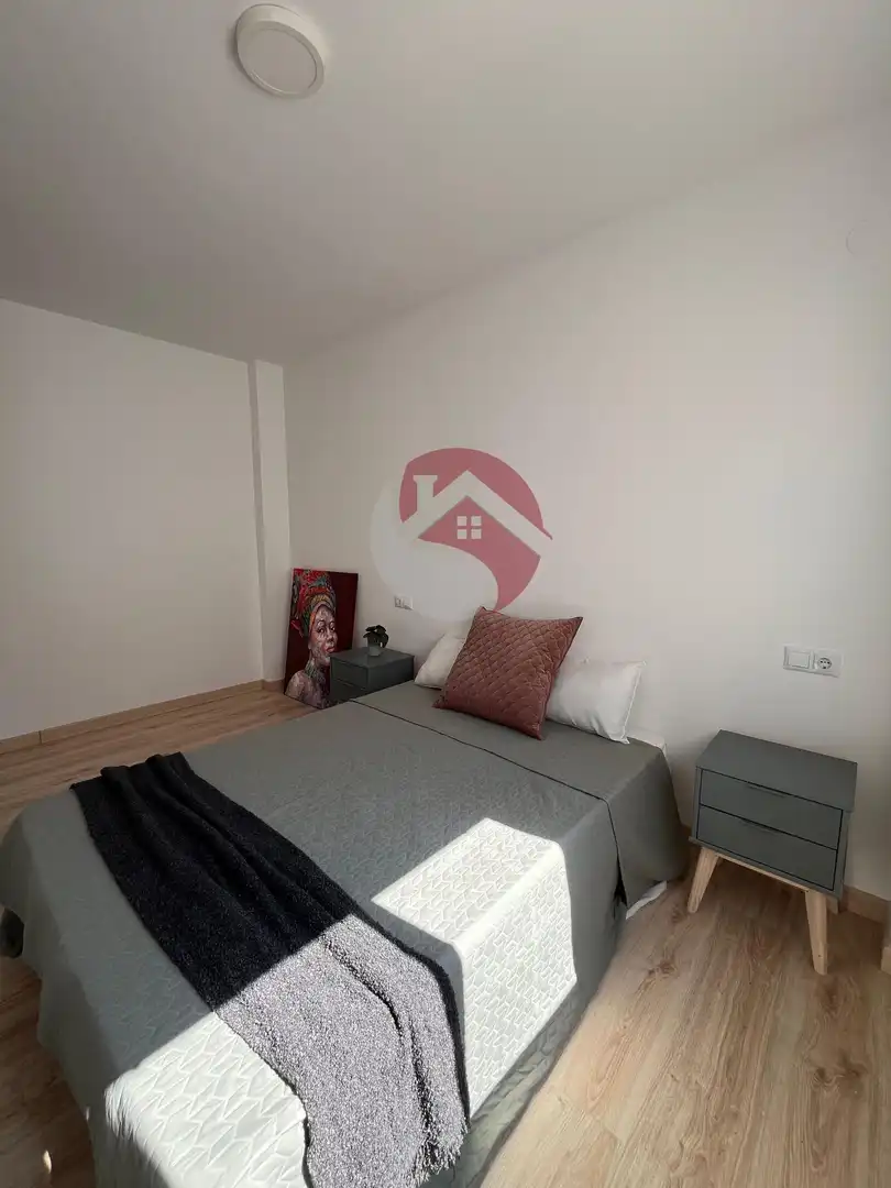 Habitación de Piso en venta en Málaga con Terraza y Trastero