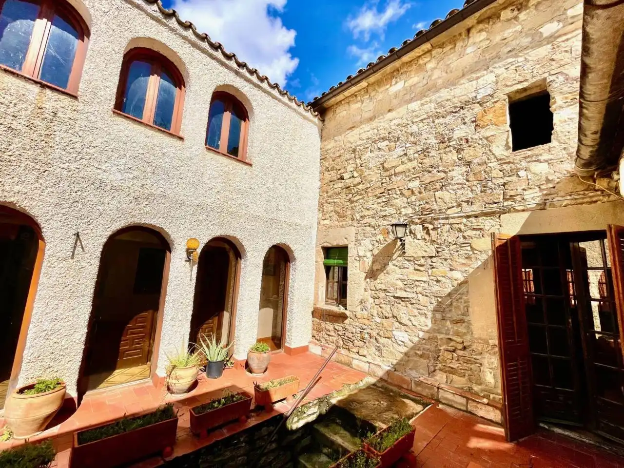 Vista exterior de Finca rústica en venda en Castellgalí amb Calefacció, Jardí privat i Terrassa