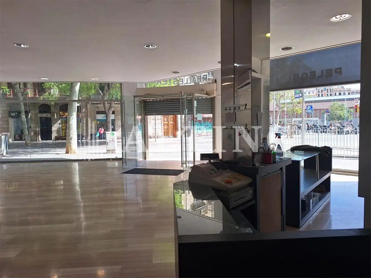 Local de lloguer en  Barcelona Capital amb Aire condicionat