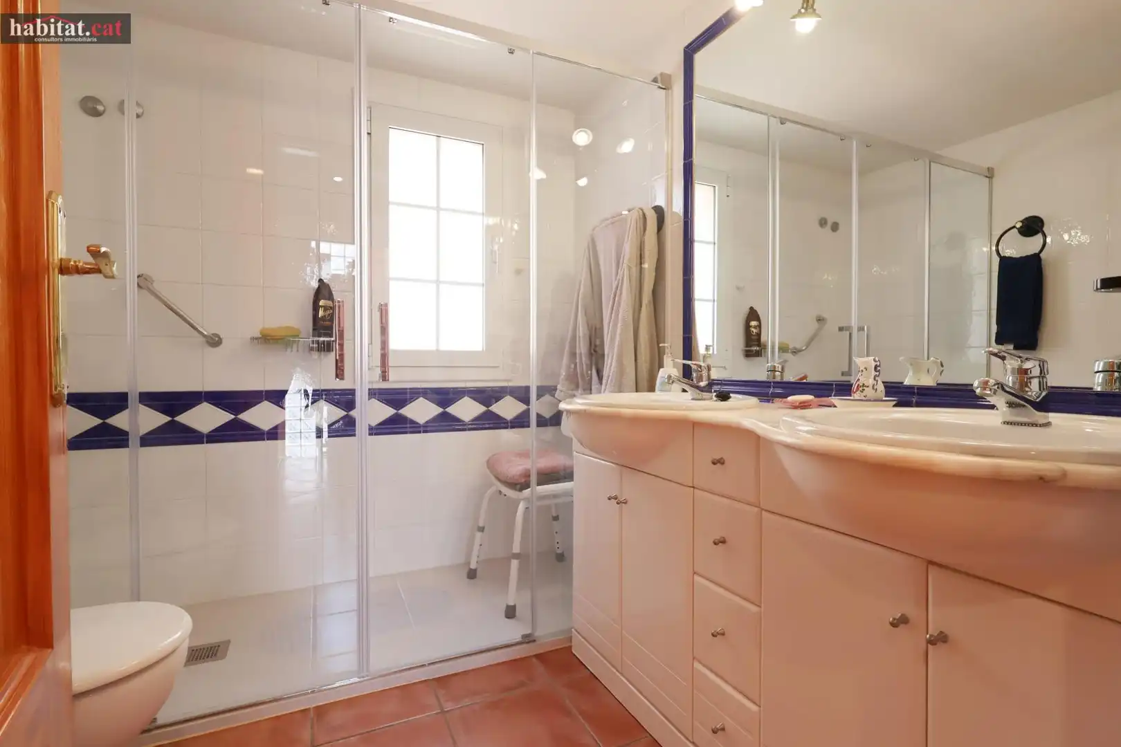 Baño de Casa o chalet en venta en Vilanova i la Geltrú con Calefacción