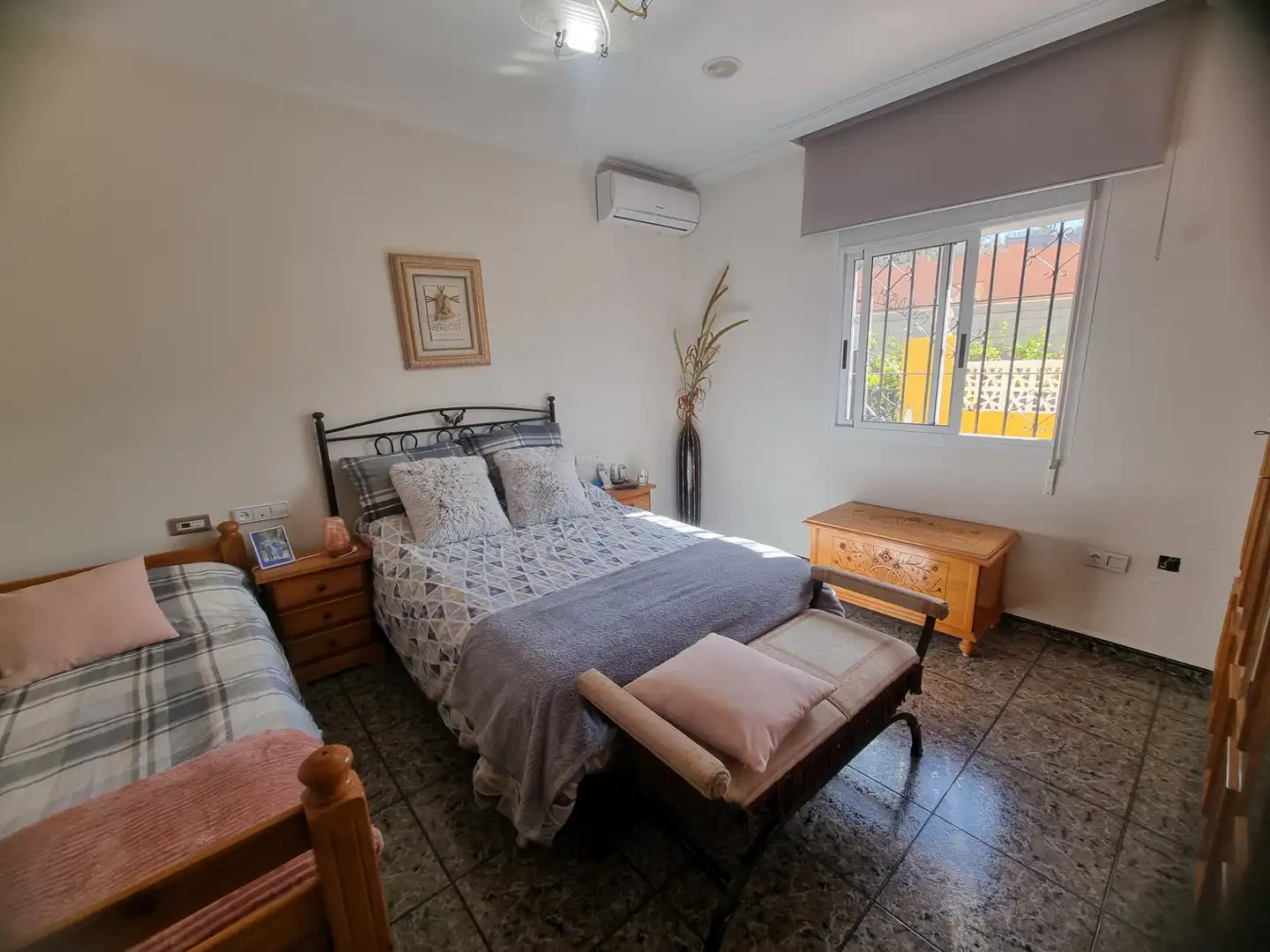 Habitación de Finca rústica en venta en Pechina con Aire acondicionado, Calefacción y Jardín privado