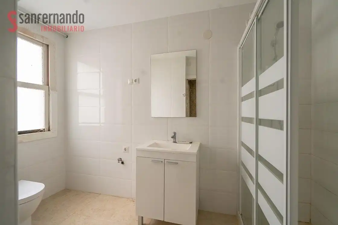 Bathroom of Attic for sale in Santander  with Balcony