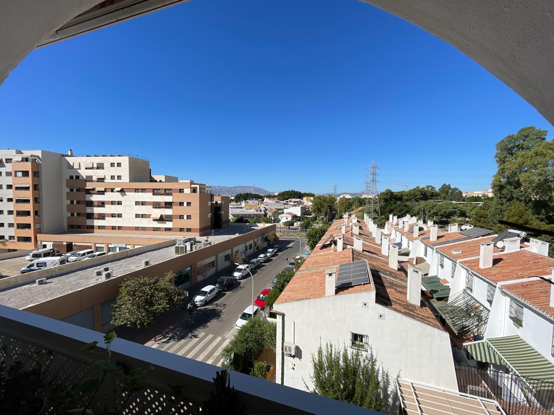 Vista exterior de Pis en venda en Málaga Capital amb Aire condicionat, Terrassa i Balcó
