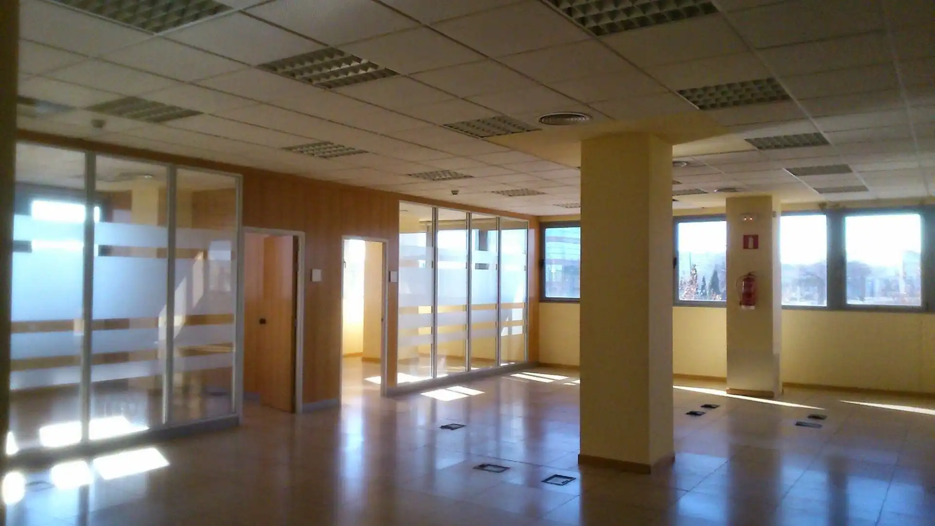 Ufficio con ascensore in affitto a Ciudad 10, imagen 6