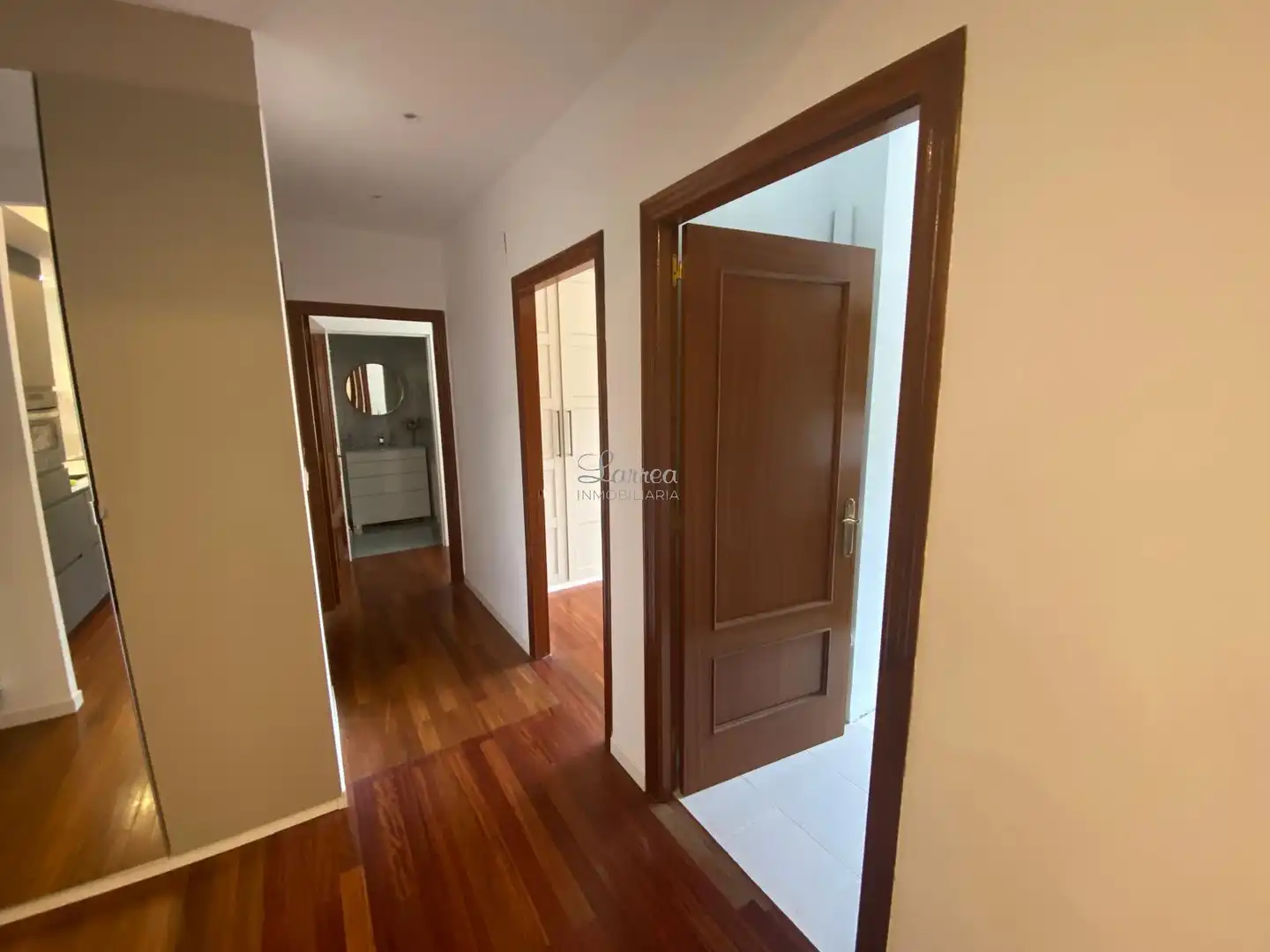 Flat for sale in Lemoa  with Heating