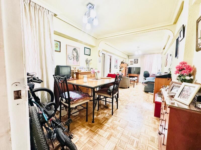 Living room of Flat for sale in  Madrid Capital  with Heating