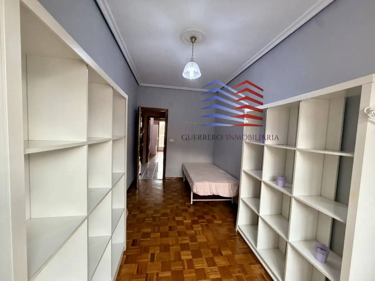 Bedroom of Flat for rent in Couto