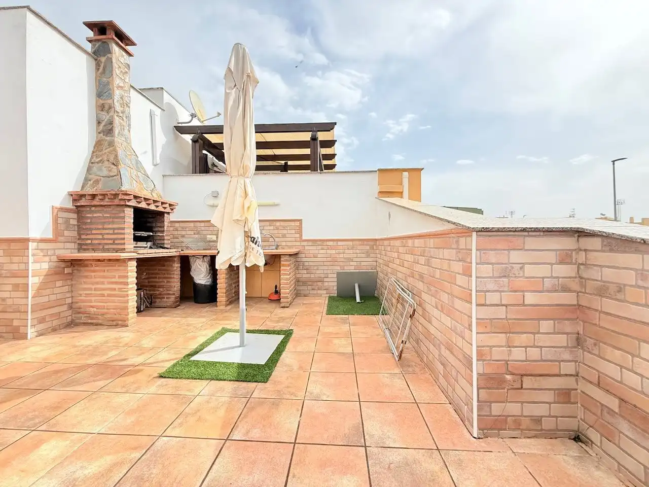 Terraza de Casa adosada en venta en Vélez-Málaga con Aire acondicionado y Calefacción
