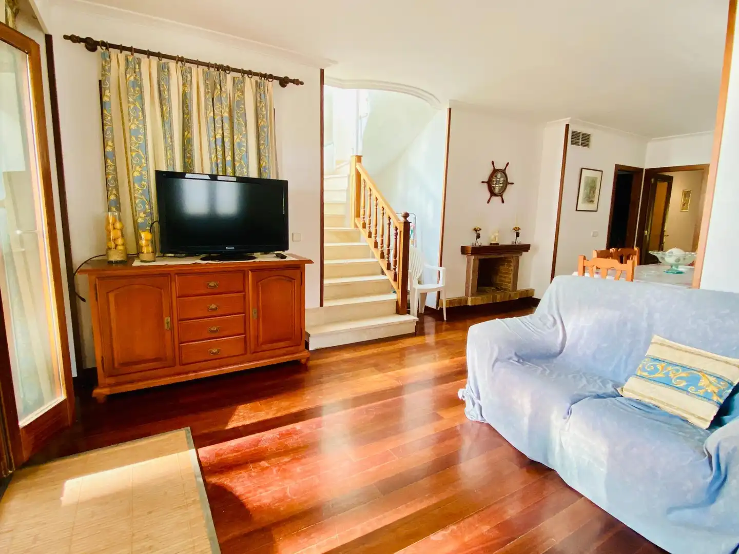 Sala de estar de Piso de alquiler en Alcúdia con Aire acondicionado, Parquet y Terraza