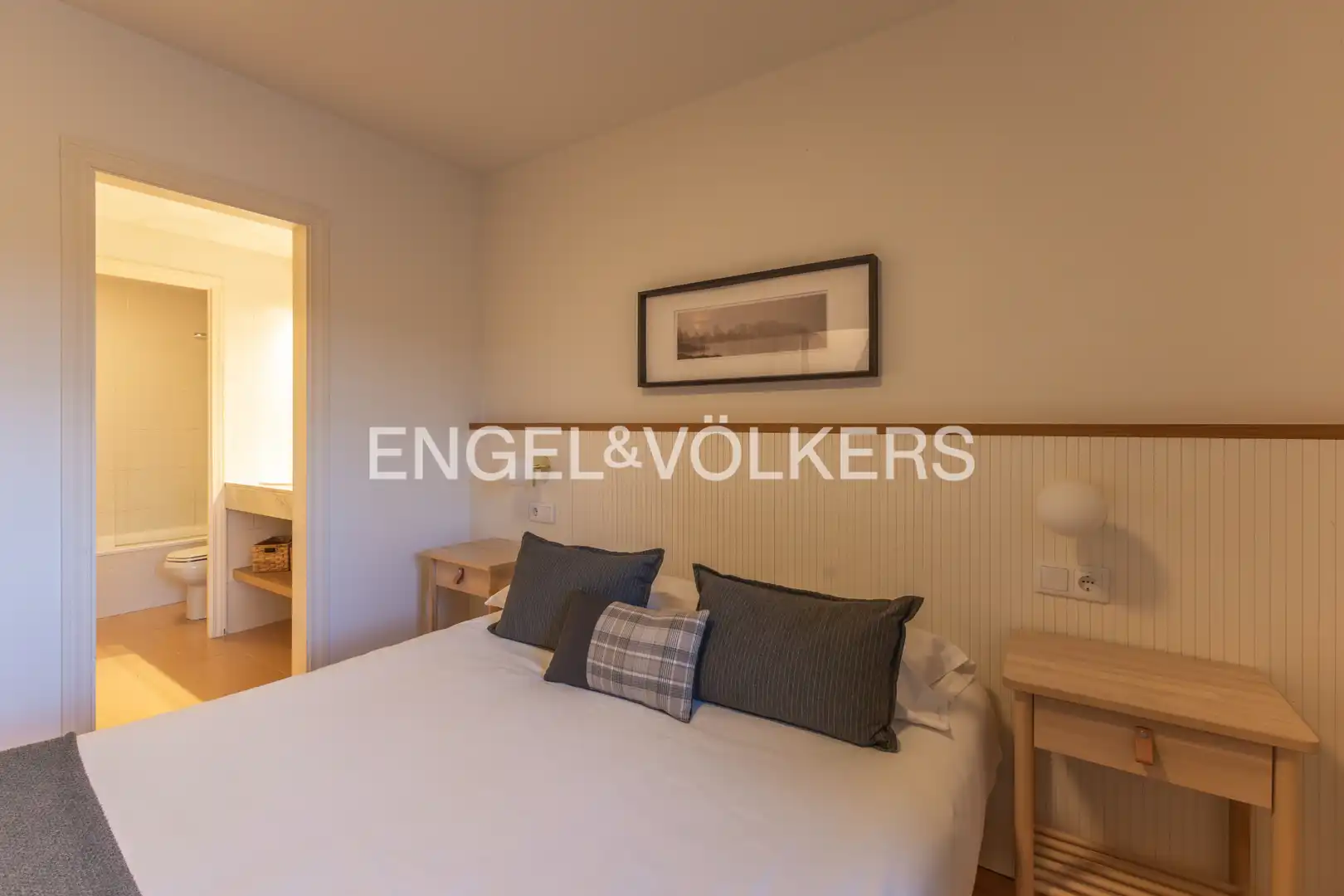 Habitación de Casa adosada en venta en Ger con Calefacción, Jardín privado y Parquet