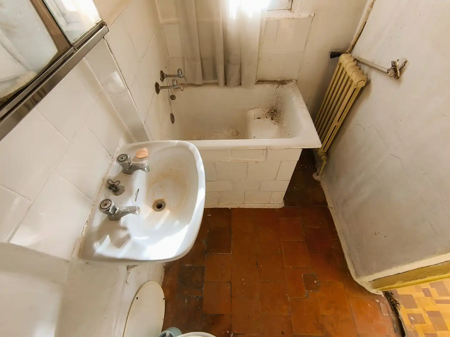Baño de Casa o chalet en venta en Venta de Baños con Jardín privado, Terraza y Trastero