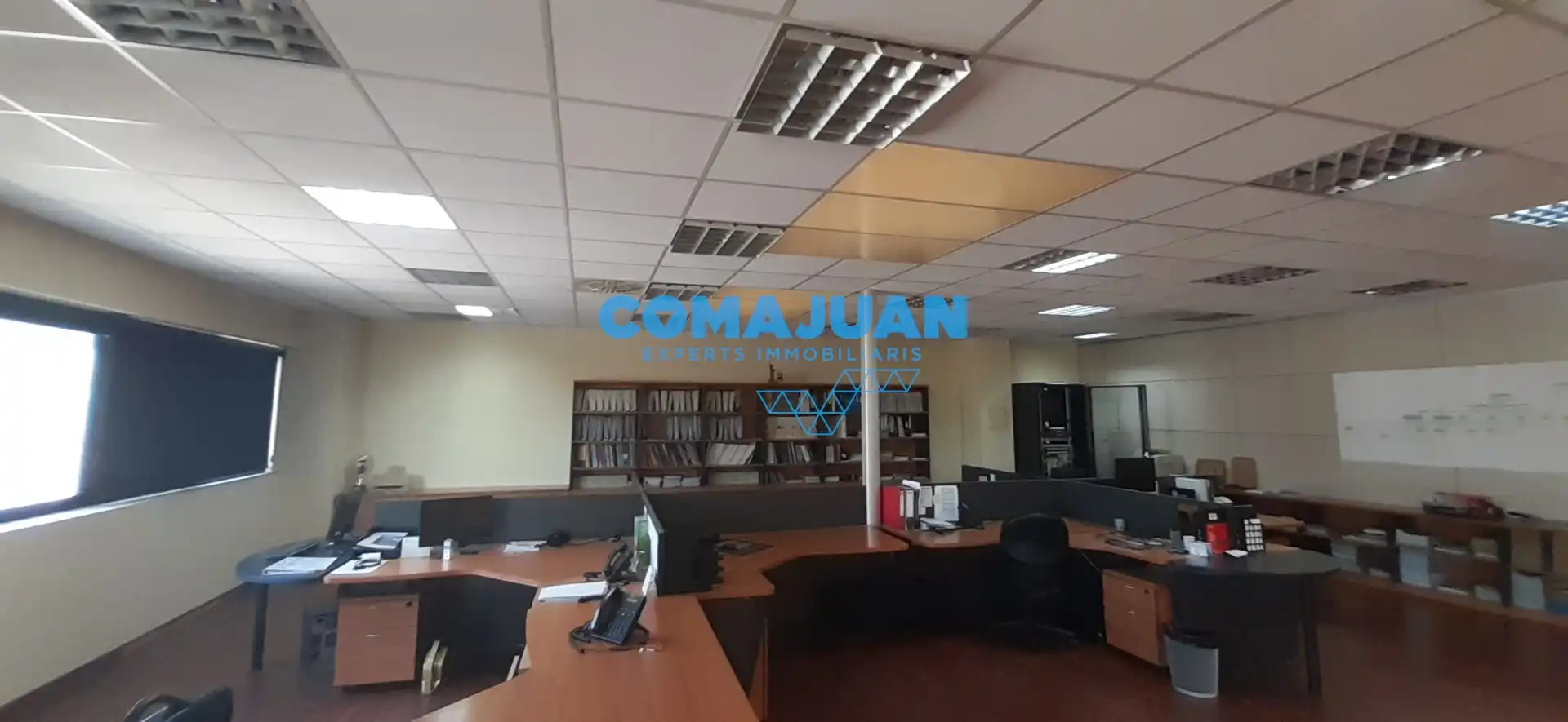 Nave industrial en venta en Argentona
